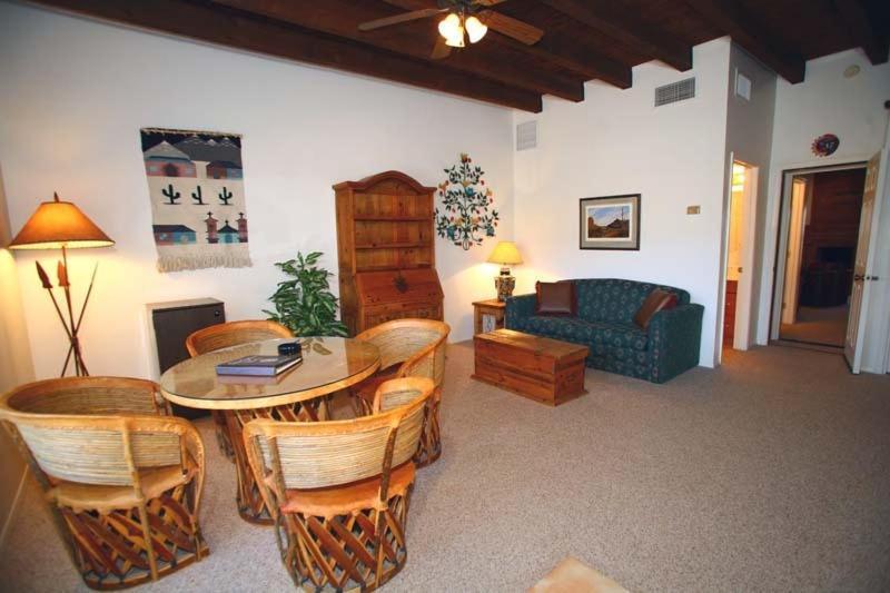 Bed and breakfast White Stallion Ranch Avra