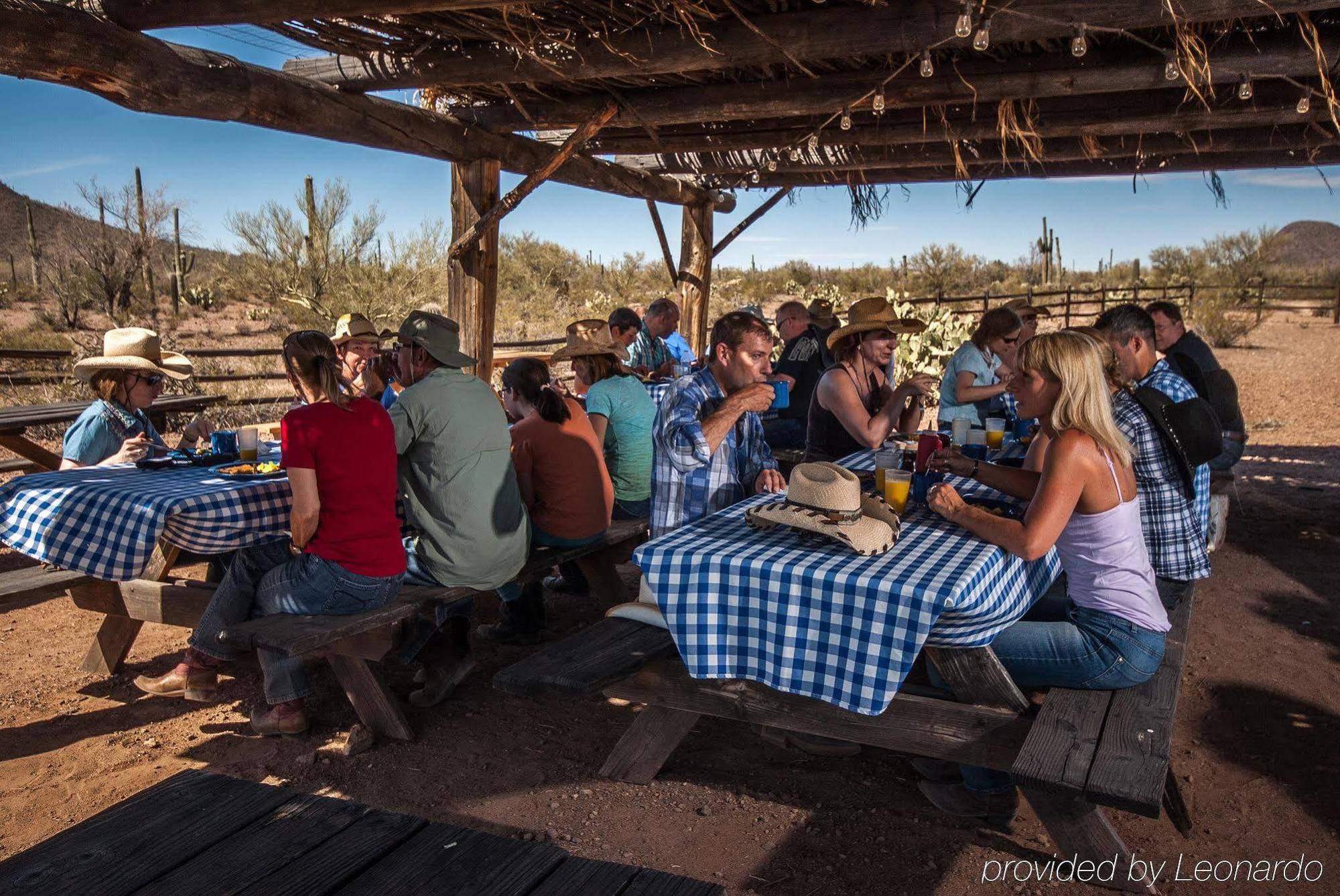 White Stallion Ranch 4* Avra
